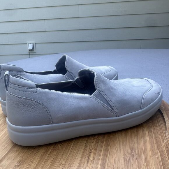 Vionic Penelope Slip-On Sneakers Wome's Size 7.5 Gray Nubuck Leather Comfort - Picture 4 of 9